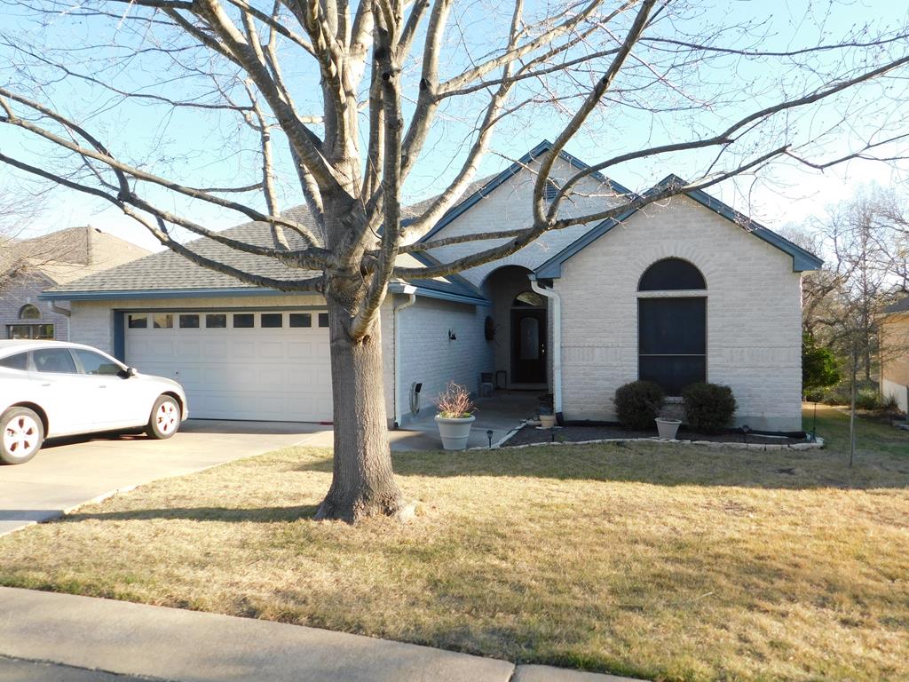 130 W Creekview Dr Property Photo