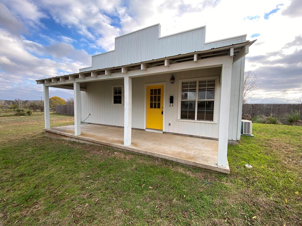 5755 S Us Hwy 87 Property Photo