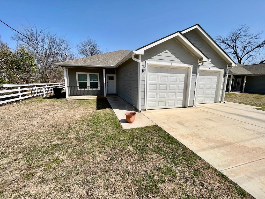 411 S Mesquite St Property Photo