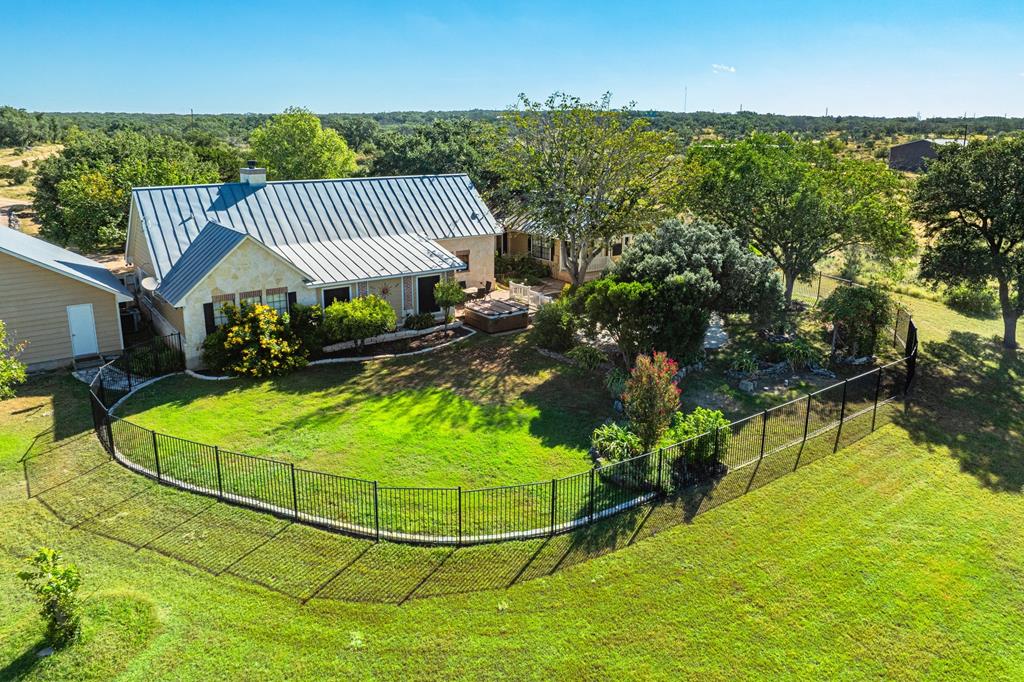 341 River View Dr Property Photo