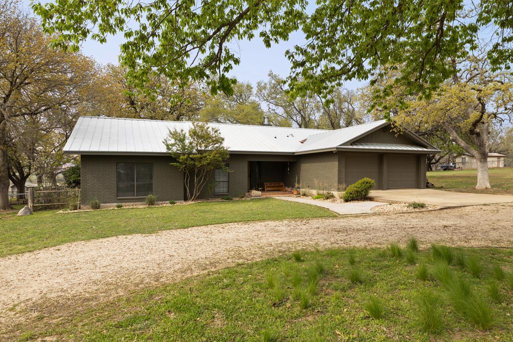 210 Quail Run Dr Property Photo