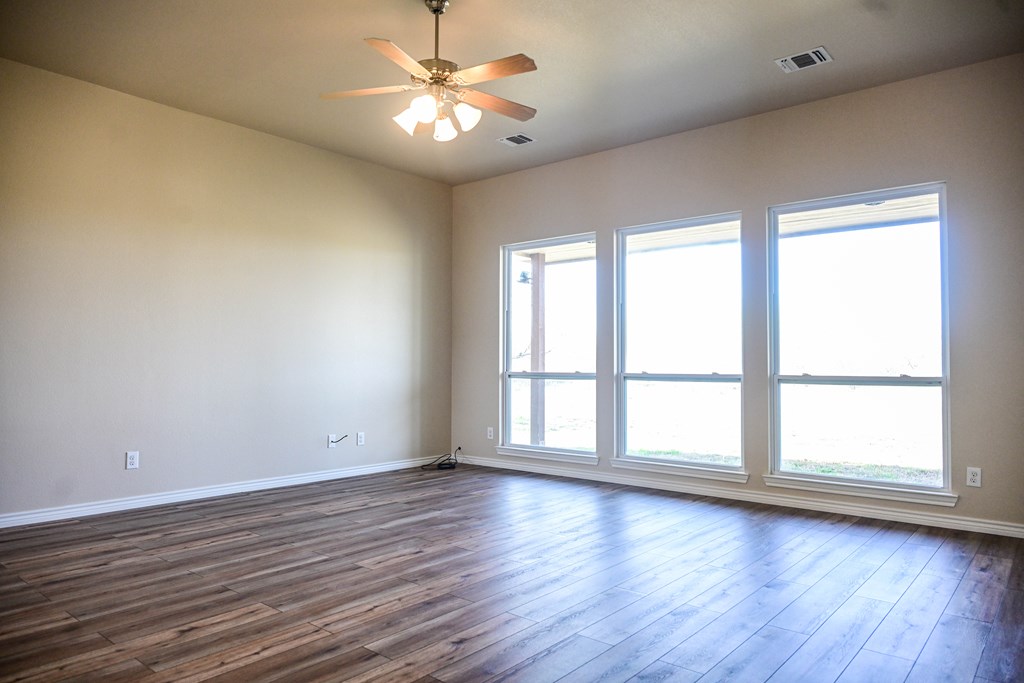 15219 N Ranch Rd 783 Property Photo 6