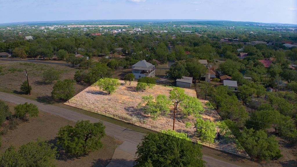 Na Orange St Property Photo