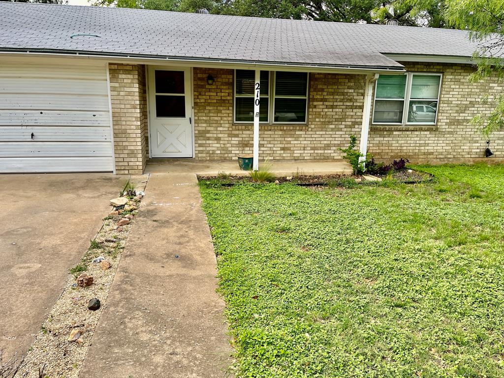 210 Skylark Property Photo