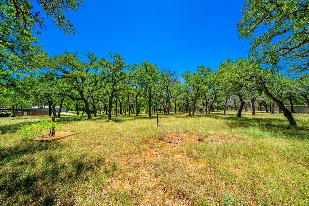 1709 N Llano St Property Photo 9