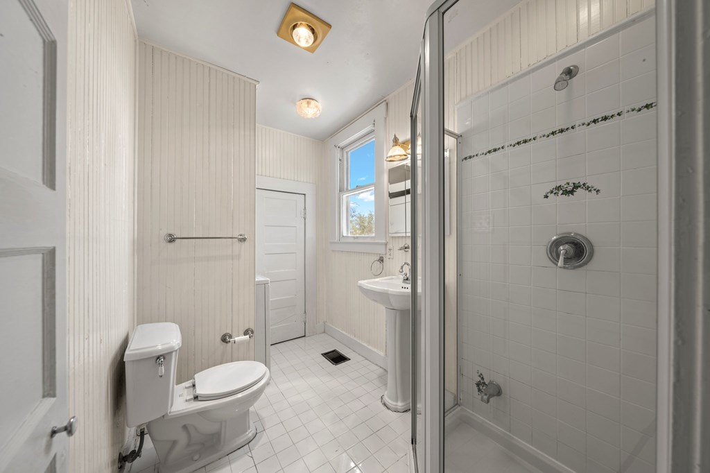807 S Eagle St # 1 Property Photo 34