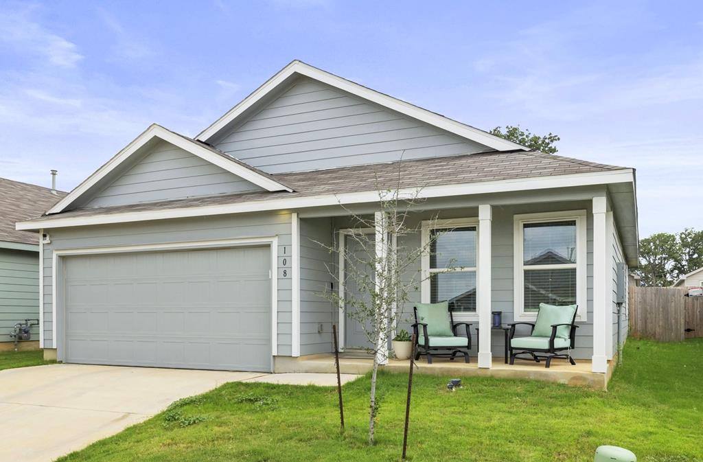 108 Ciarans Crossing Property Photo 1