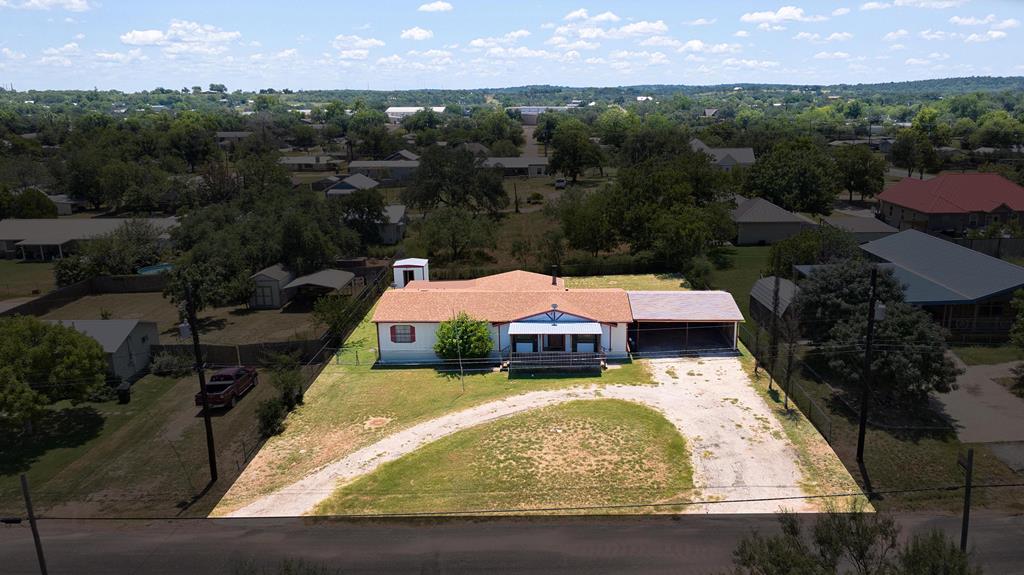 1105 Westmoreland Property Photo 1