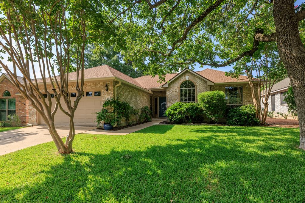 313 Heritage Hills Dr Property Photo 1