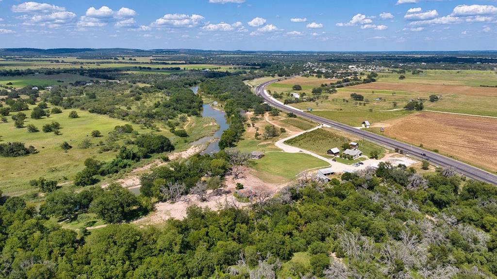 13502 E Us Hwy 290 Property Photo 1