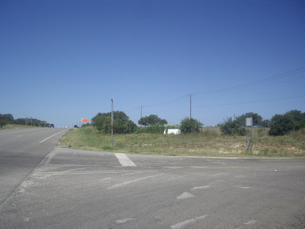 0000 W Us Hwy 290 Property Photo 1