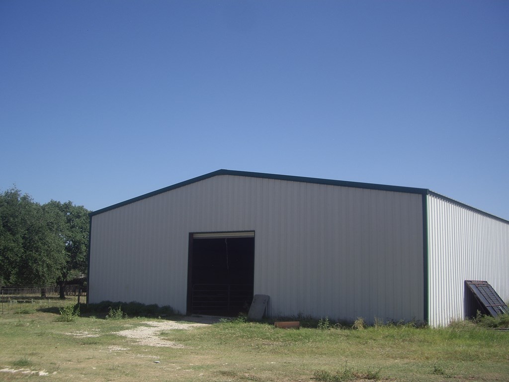 0000 W Us Hwy 290 Property Photo 11