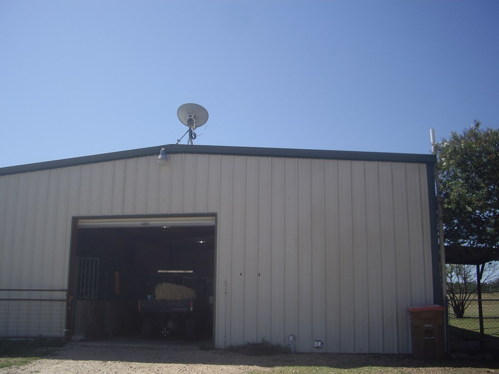 0000 W Us Hwy 290 Property Photo 14