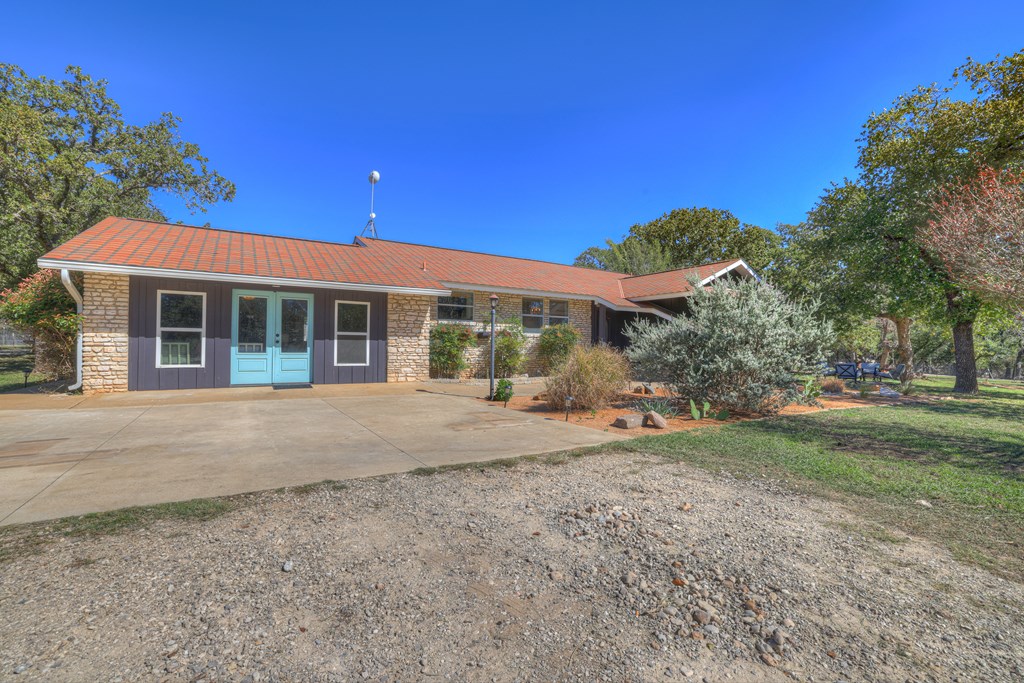 113 Weitz Rd Property Photo 3