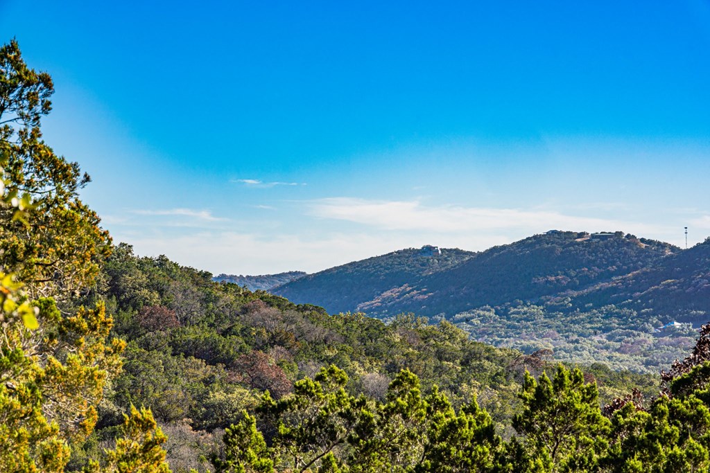 28 Frio Canyon Loop Property Photo 2