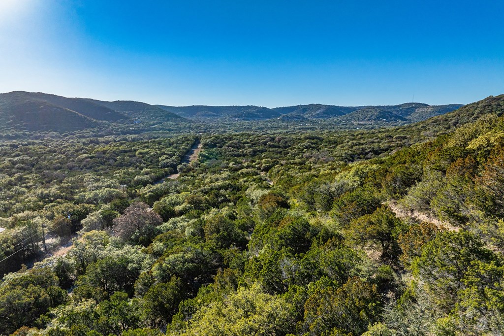 28 Frio Canyon Loop Property Photo 3