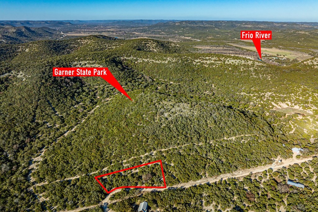 28 Frio Canyon Loop Property Photo 10