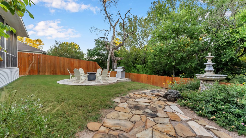 309 Fulton St Property Photo 37