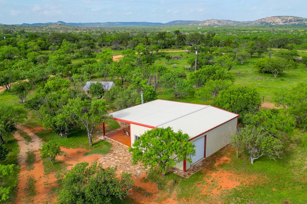 948 County Rd 314 Property Photo 5