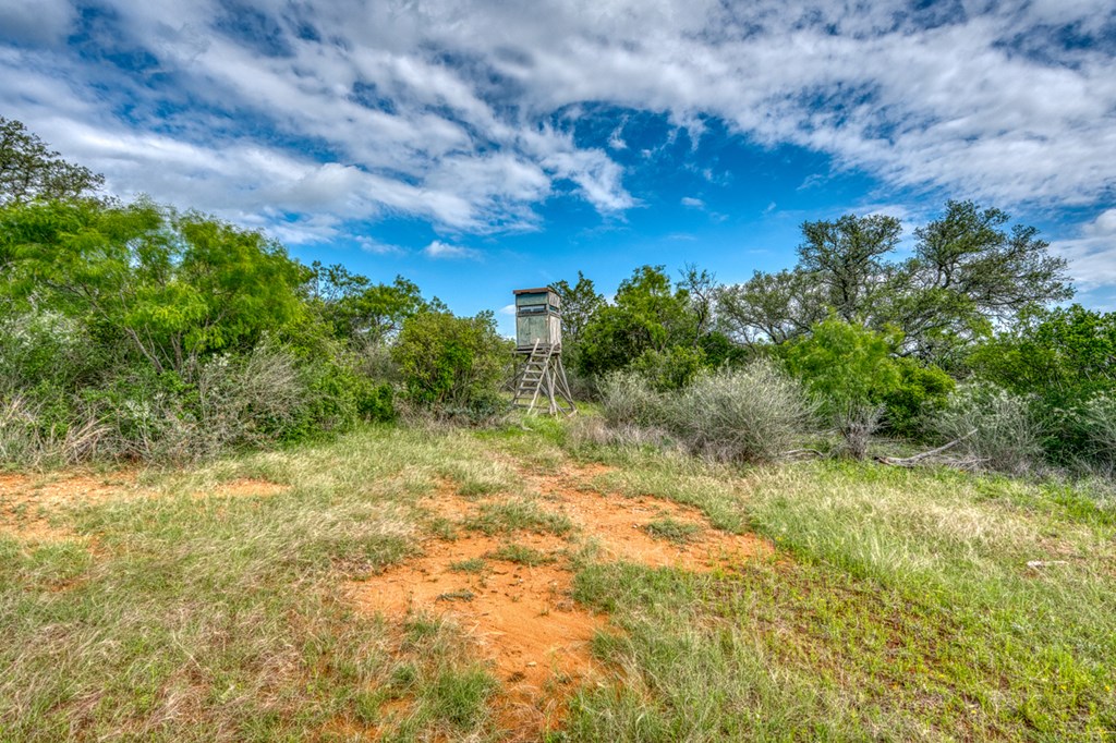 948 County Rd 314 Property Photo 44