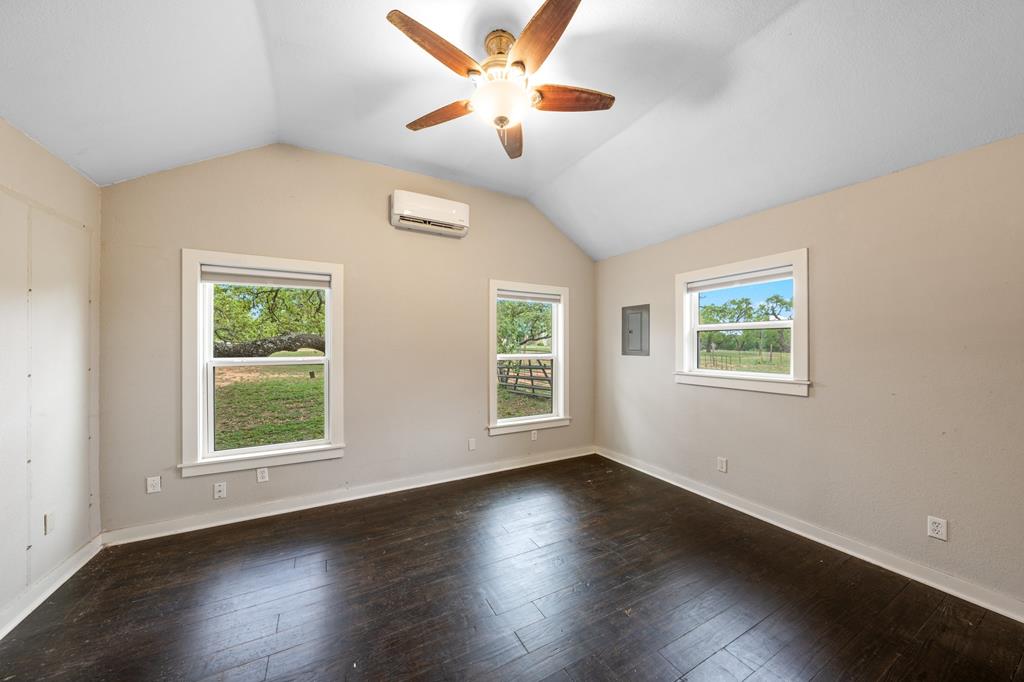 1114 Meadowlark Dr # 2 Property Photo 14