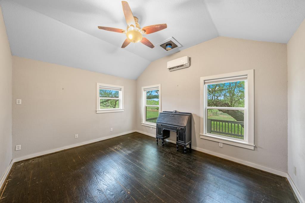 1114 Meadowlark Dr # 2 Property Photo 16