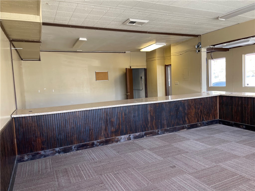 330 N Gilbert Street Property Photo 5
