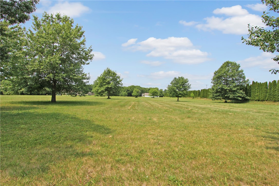 15 Chestnut Run Property Photo 1
