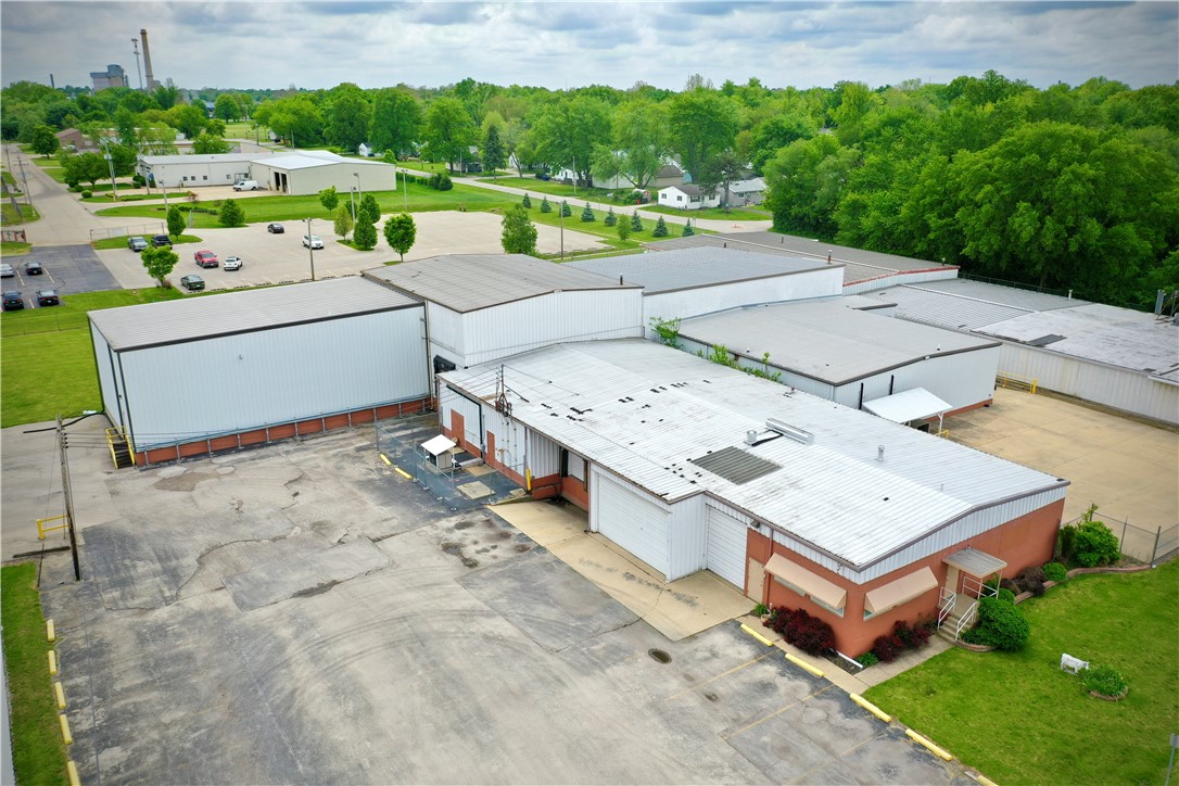 2015 E Olive Street Property Photo 1