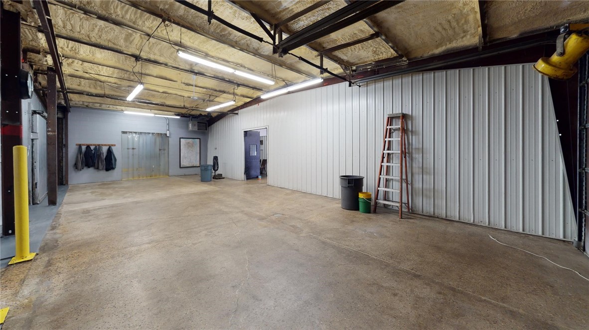 2015 E Olive Street Property Photo 15