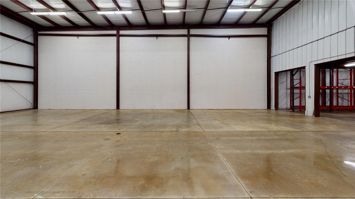2015 E Olive Street Property Photo 33