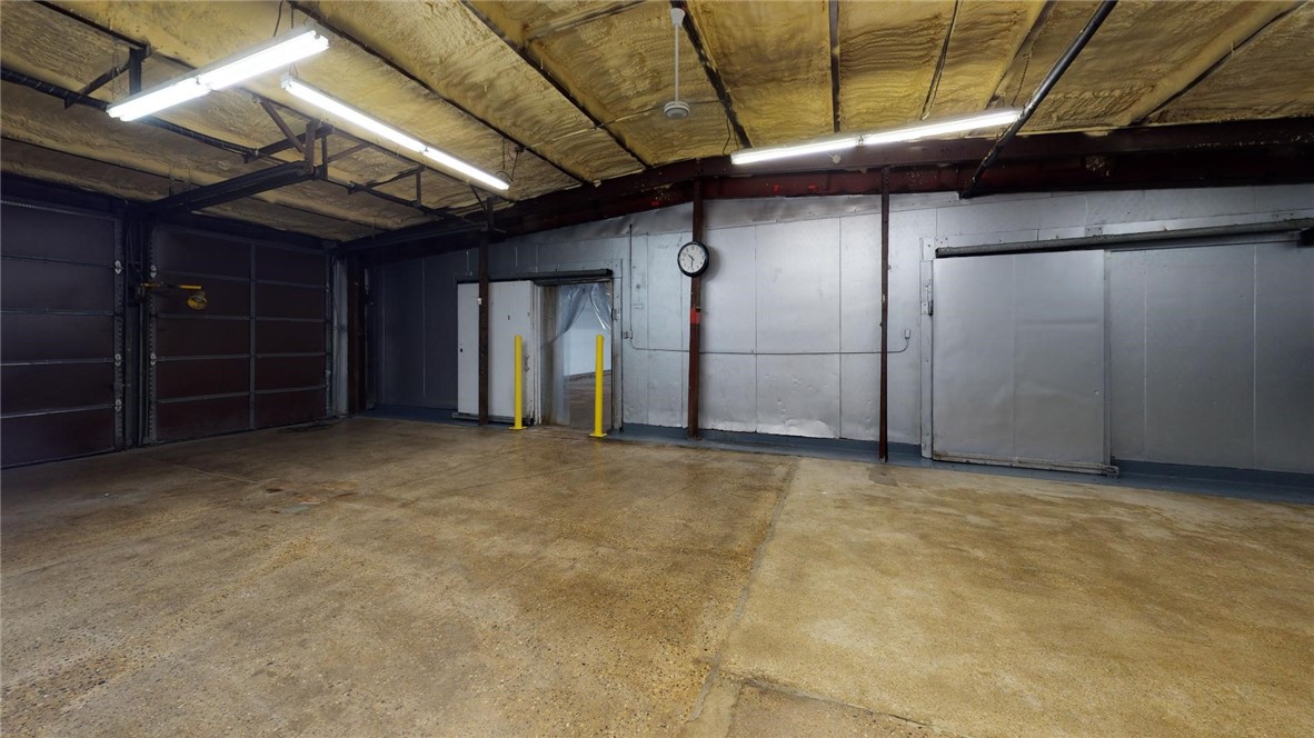 2015 E Olive Street Property Photo 40
