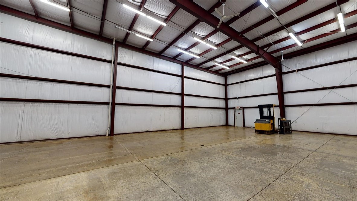 2015 E Olive Street Property Photo 41