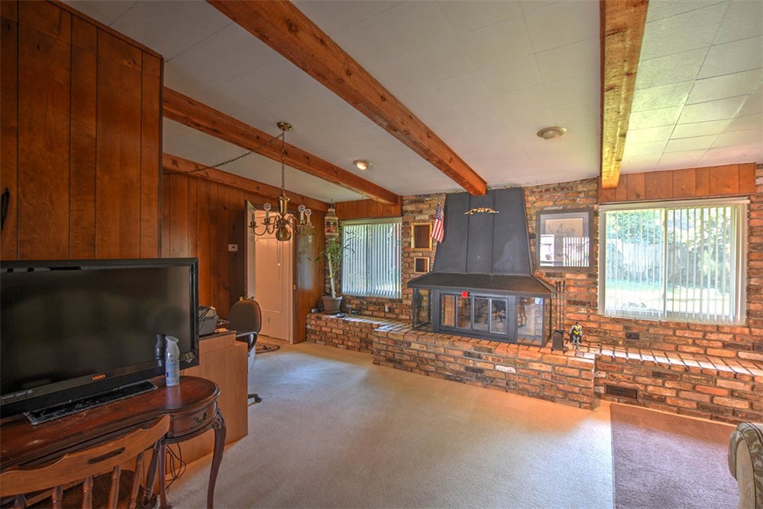 3319 Oakwood Avenue Property Photo 7