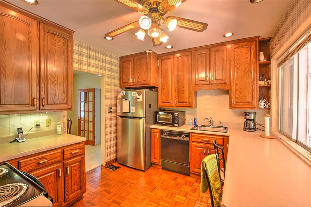 3319 Oakwood Avenue Property Photo 11