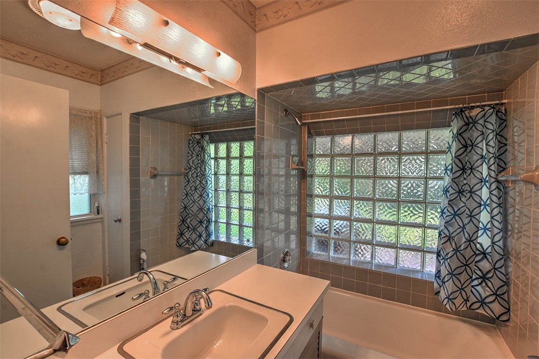 3319 Oakwood Avenue Property Photo 18