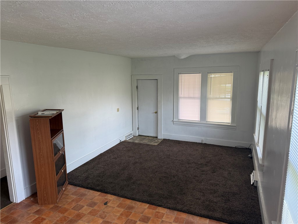 508 S Webster Street Property Photo 3