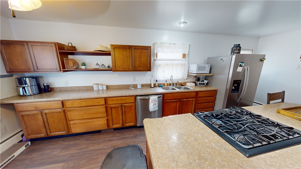 104 Lakeside Drive Property Photo 15