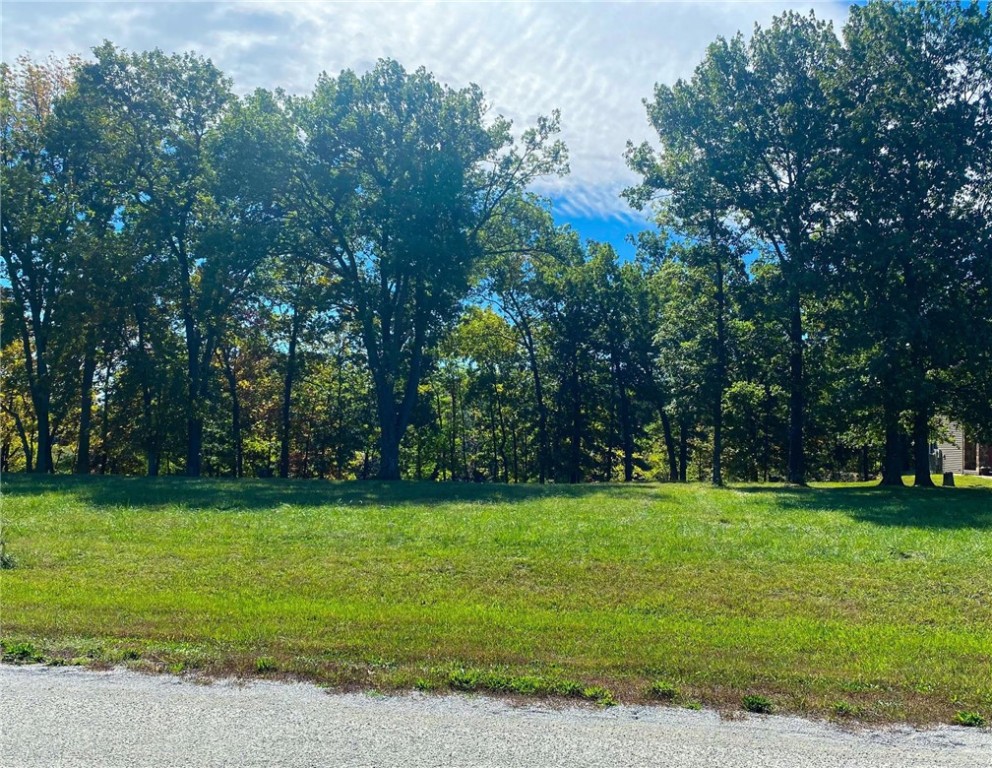 154 Beyers Lake Estate Property Photo 2