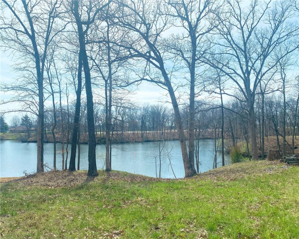 154 Beyers Lake Estate Property Photo 6