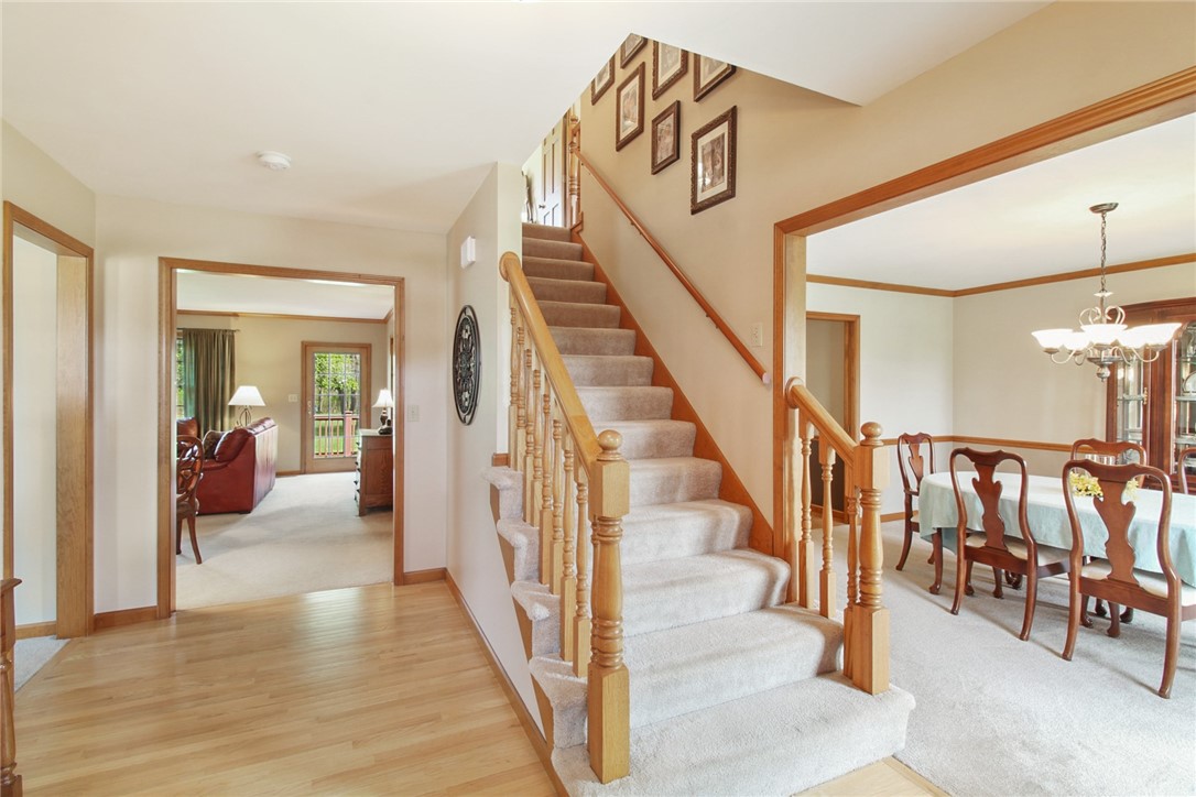 14 Pear Tree Court Property Photo 4