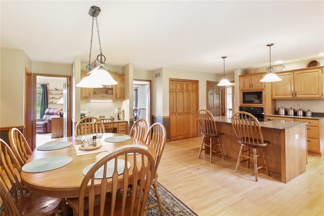 14 Pear Tree Court Property Photo 7