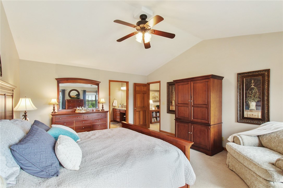 14 Pear Tree Court Property Photo 17
