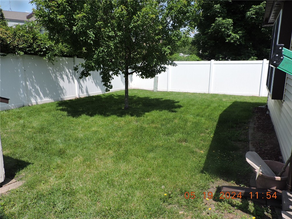 1607 N Adams Street Property Photo 17