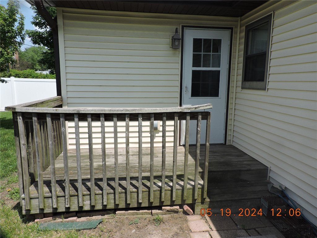 1607 N Adams Street Property Photo 18