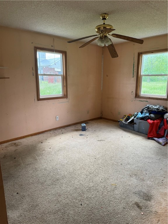 130 N Center Street Property Photo 6