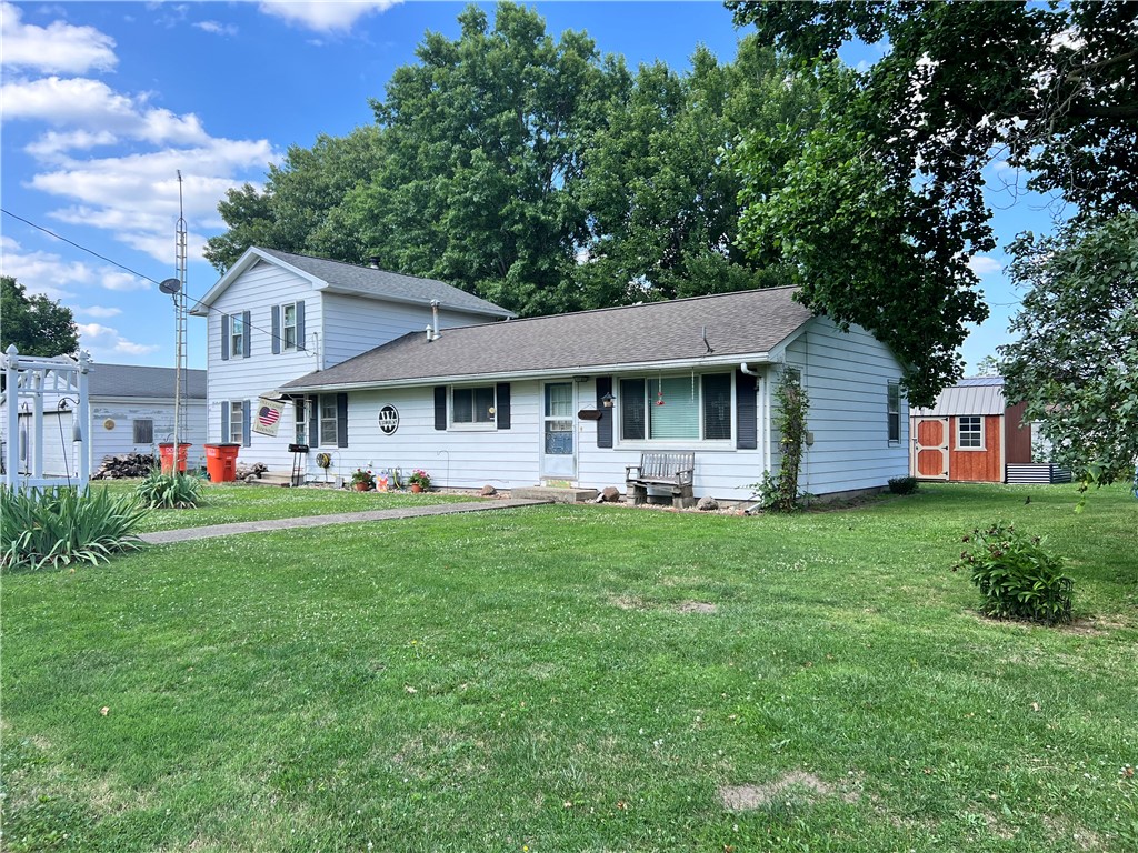 418 N Cedar Street Property Photo 2