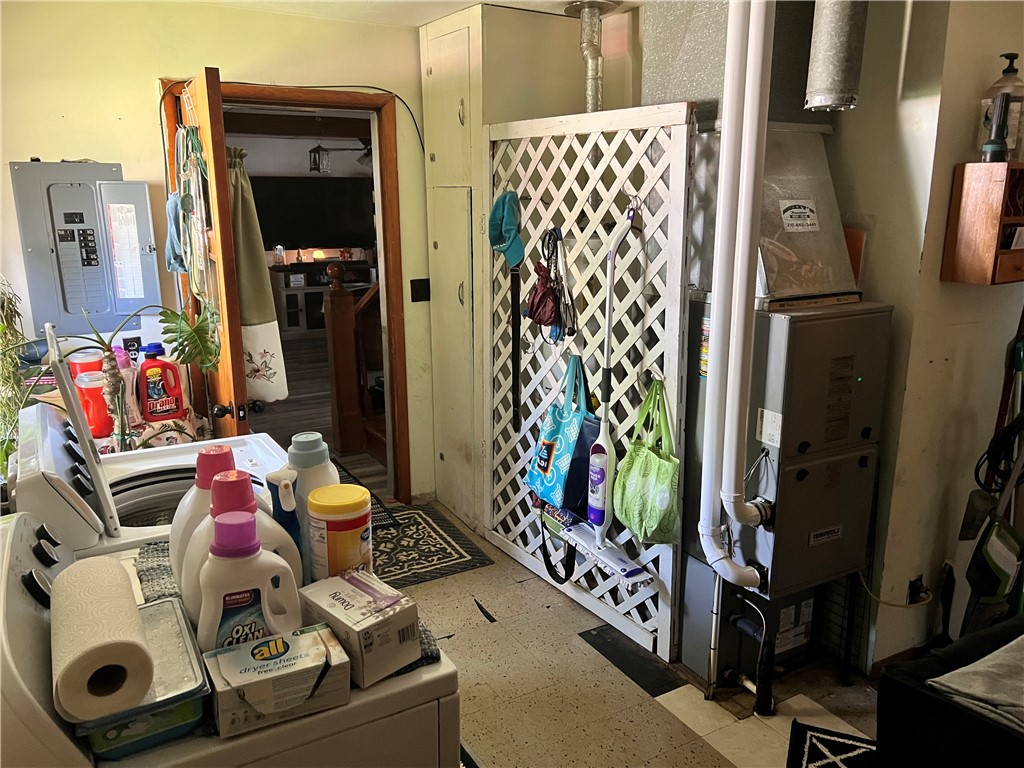 418 N Cedar Street Property Photo 17