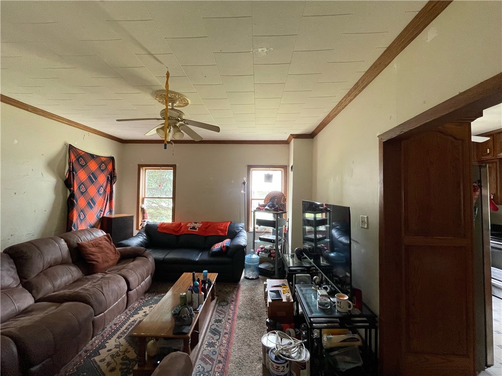 319 Main Street Property Photo 3