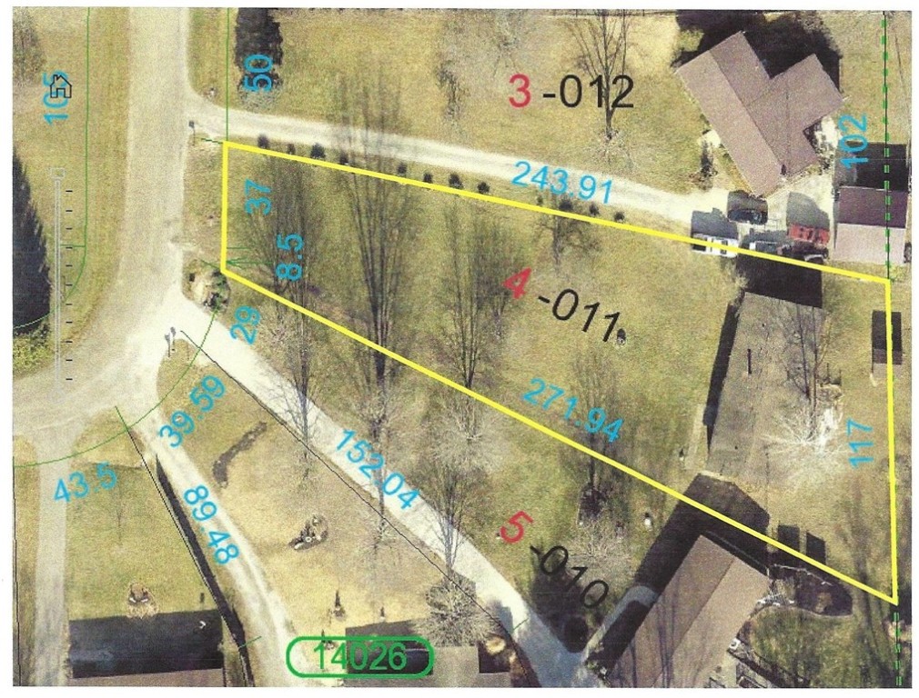 25463 Riverside Court Property Photo 4
